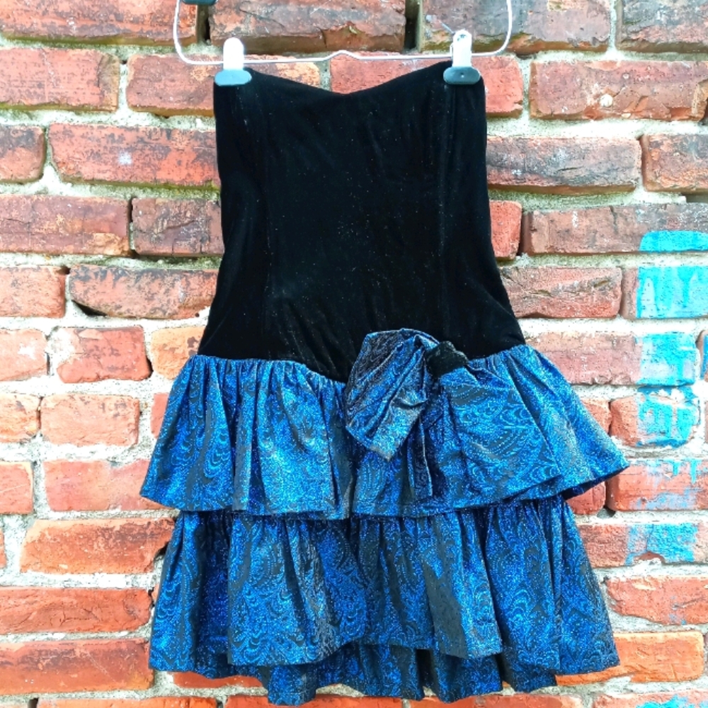 80s vintage velvet party dress
